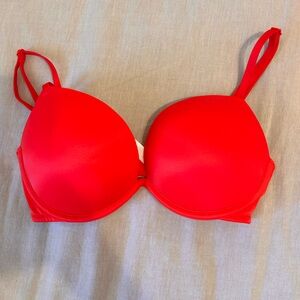 Victoria Secret Everywhere Super Push-up Bra